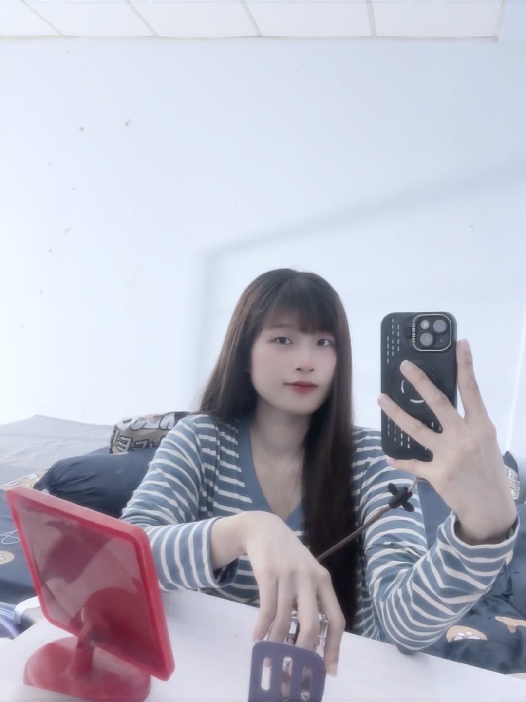 Nan available for random video chat